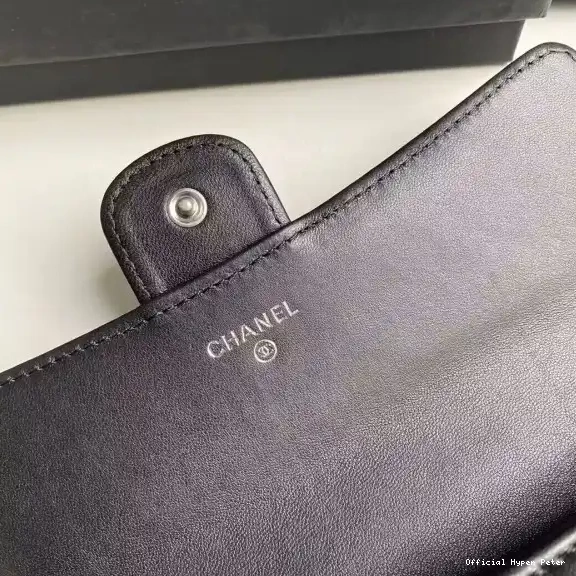 Hyper Peter CHANEL WALLET 0517